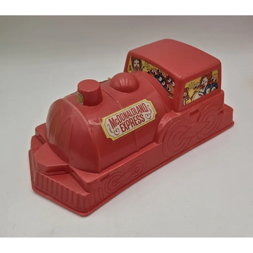 READ RARE  '82 '83 McDonald's Space Ship Caboose Sub Train Plastic Discoloration